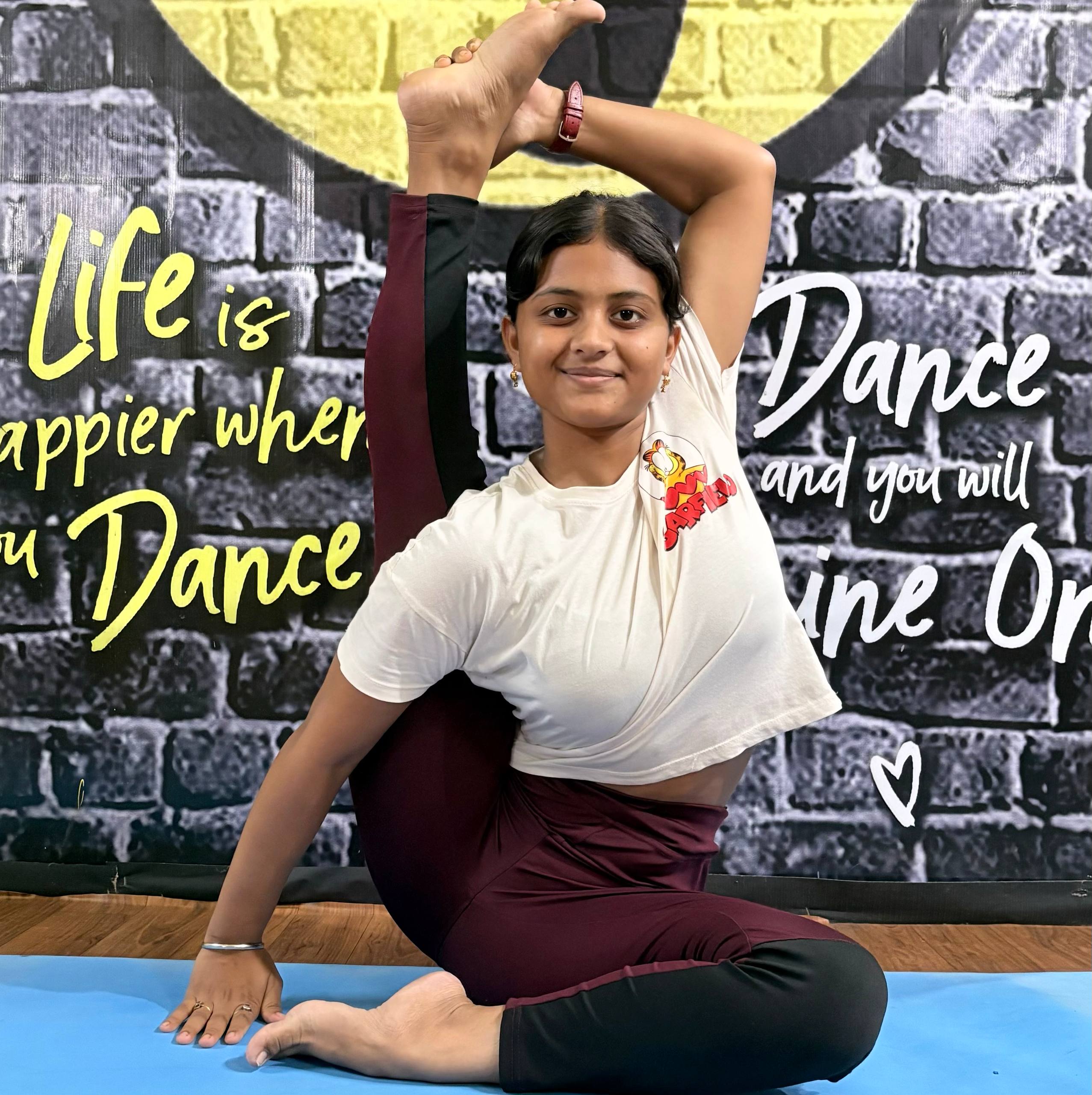 About img 20251109 142423 805